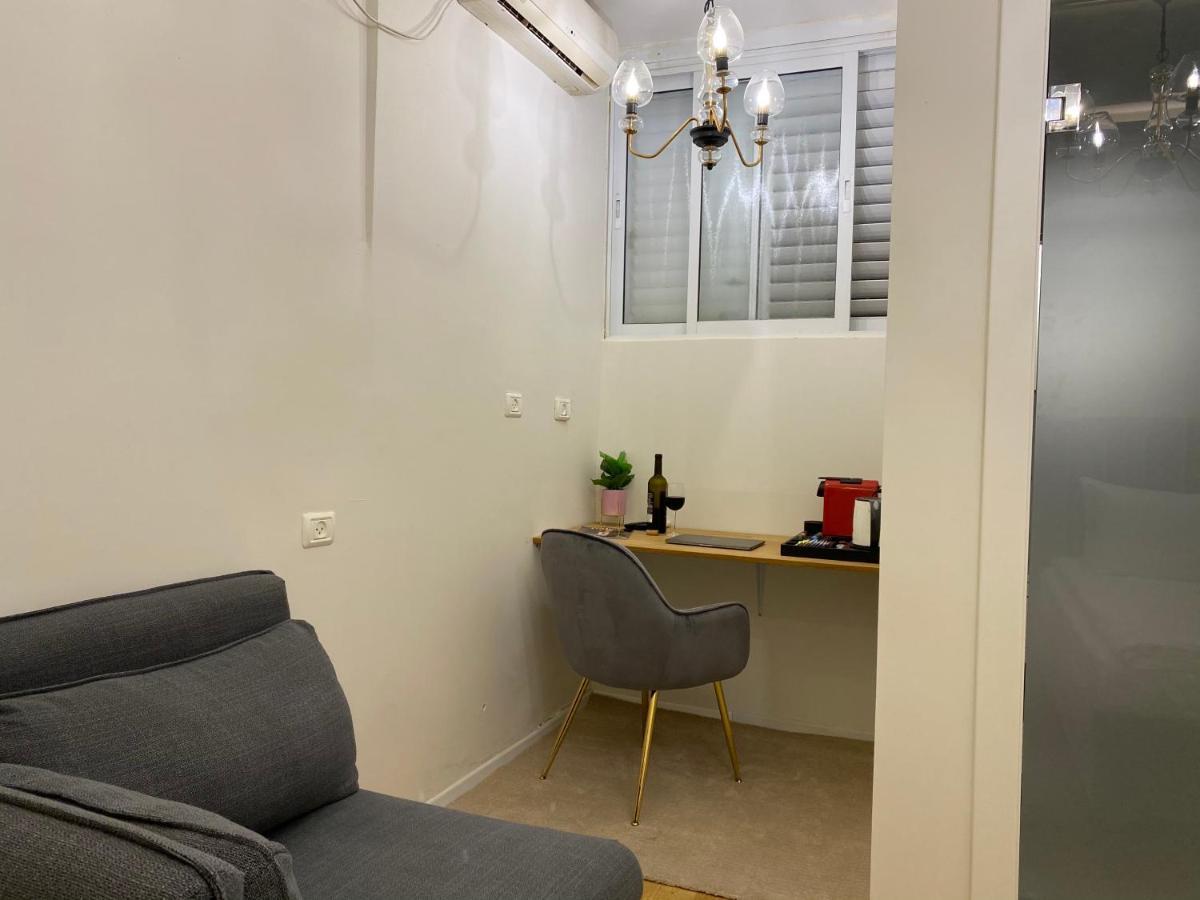 Rothschild Room Petach Tikva 외부 사진